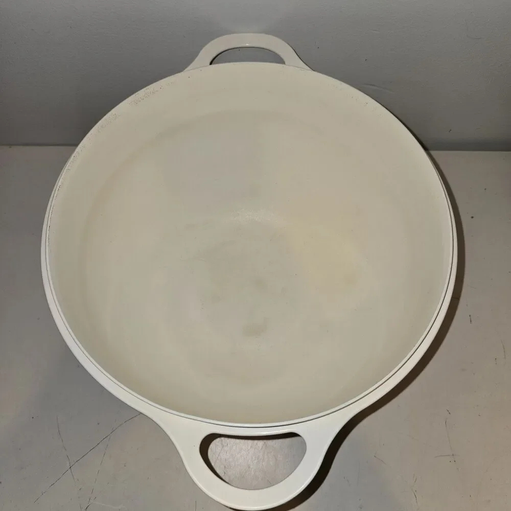 Tupperware 42 Cup/ 10 Liter Mixing Bowl Thatsa Mega Bowl Blue And white
